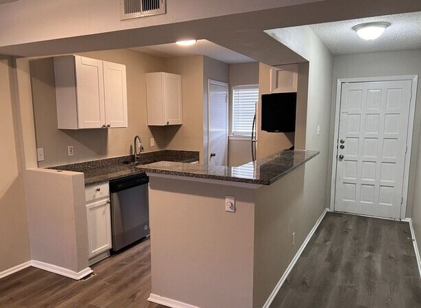 923 Vance Jackson Rd #147-2