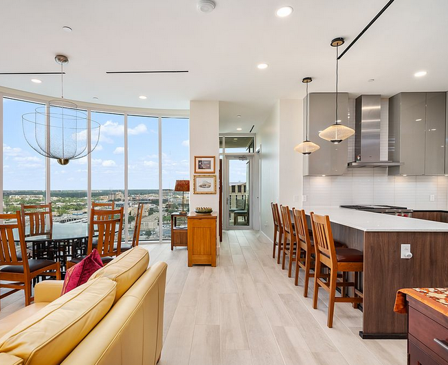 123 Lexington Ave #210-2