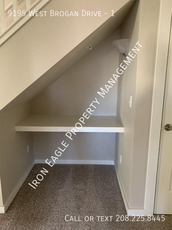 9195 W Brogan Dr - Photo 5 of 20