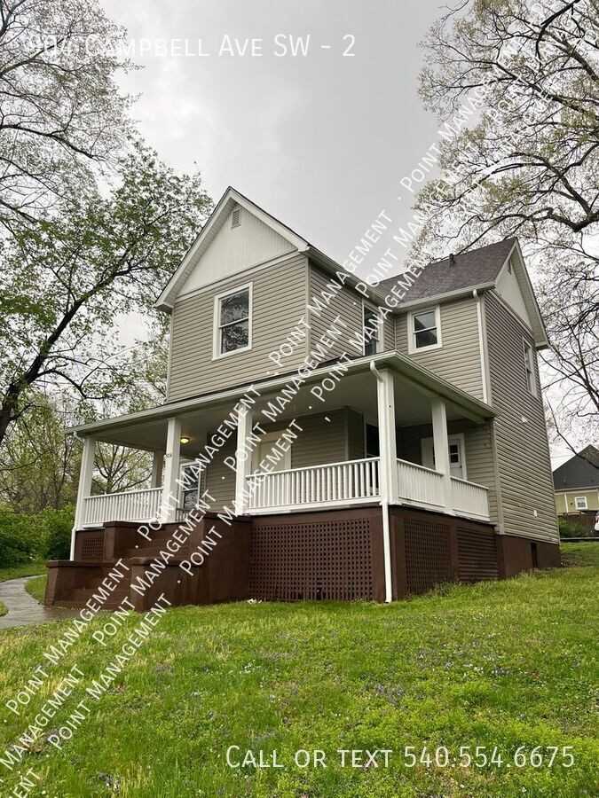 904 Campbell Ave Sw #2 - Photo 2 of 10