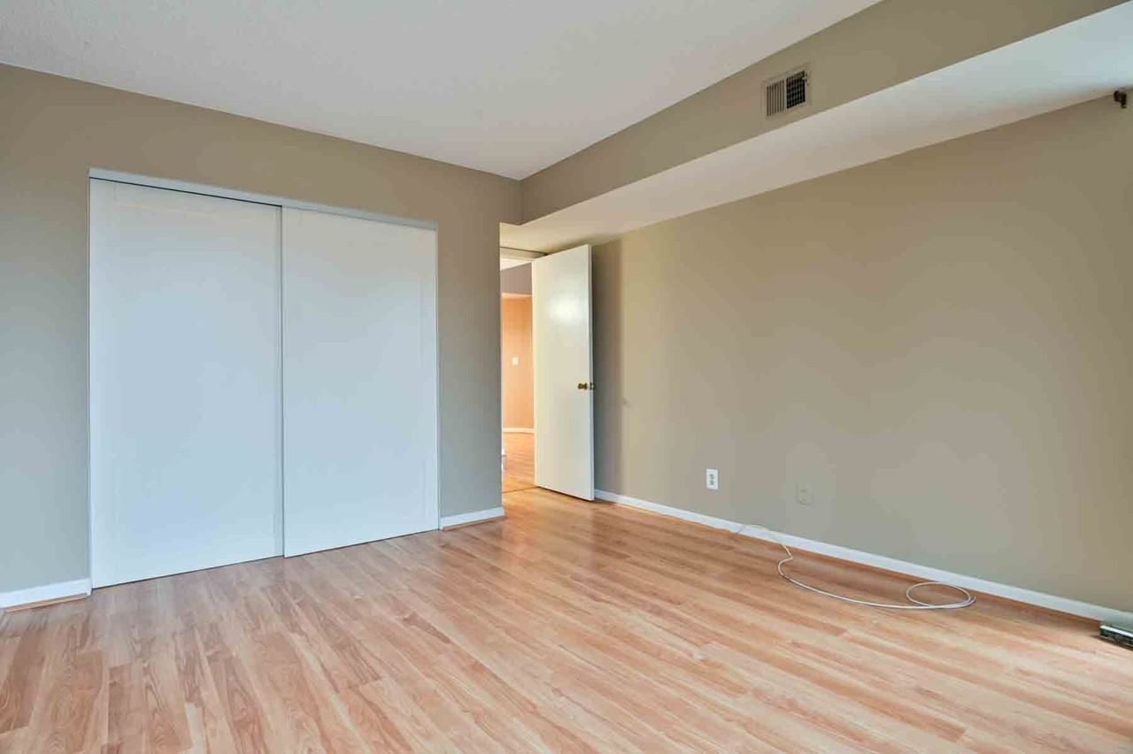 807 N Howard St #112 - Photo 6 of 13