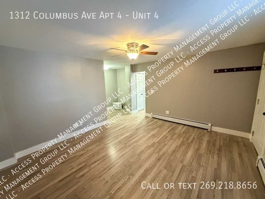 1312 Columbus Ave Apt 4 #4 - Photo 3 of 19