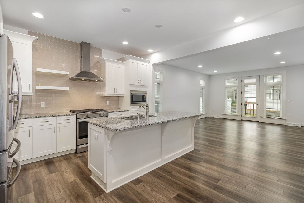 66 Avery Way - Photo 7 of 35