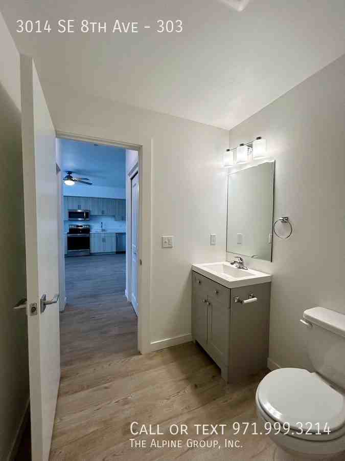 3014 Se 8th Ave #303 - Photo 6 of 14