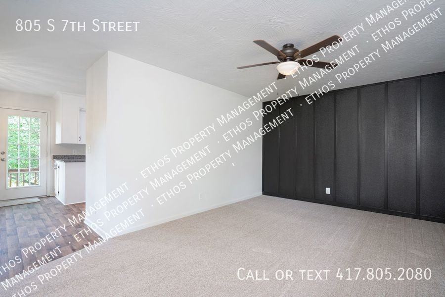 805 S 7th Ave - Photo 3 of 27