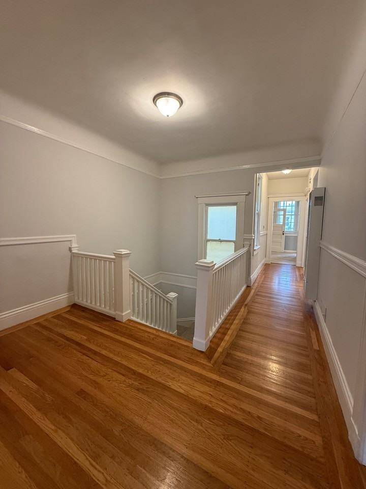 3185 16th St - Photo 6 of 10