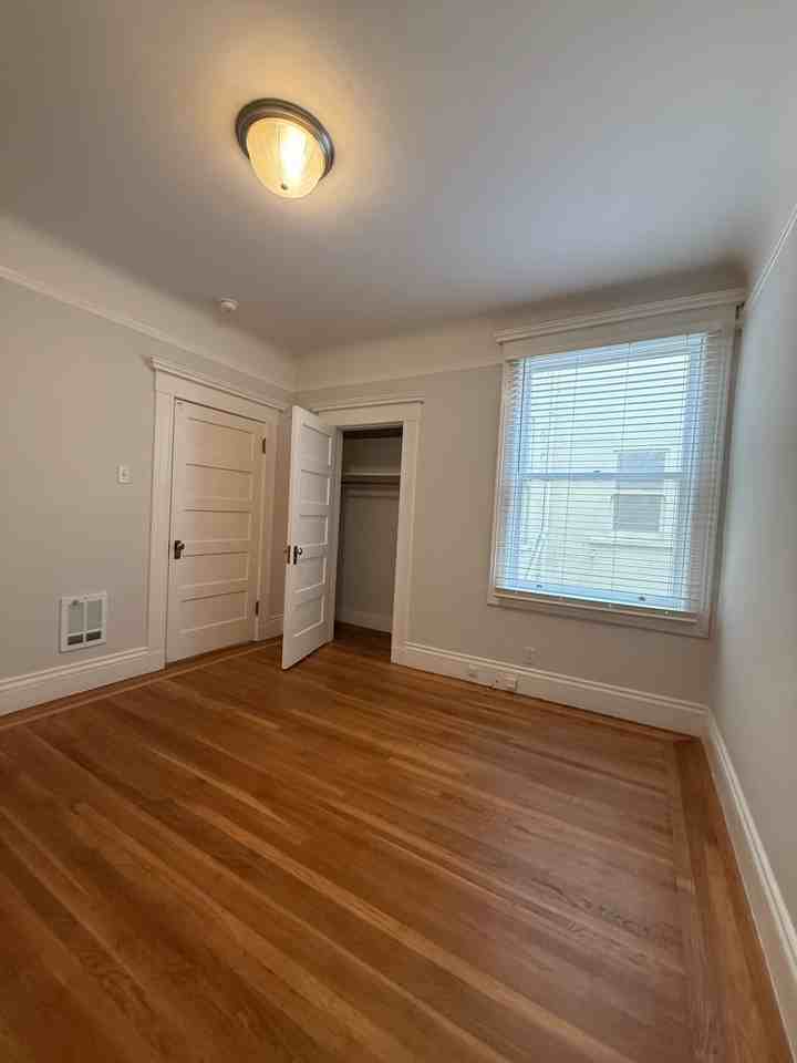 3185 16th St - Photo 7 of 10