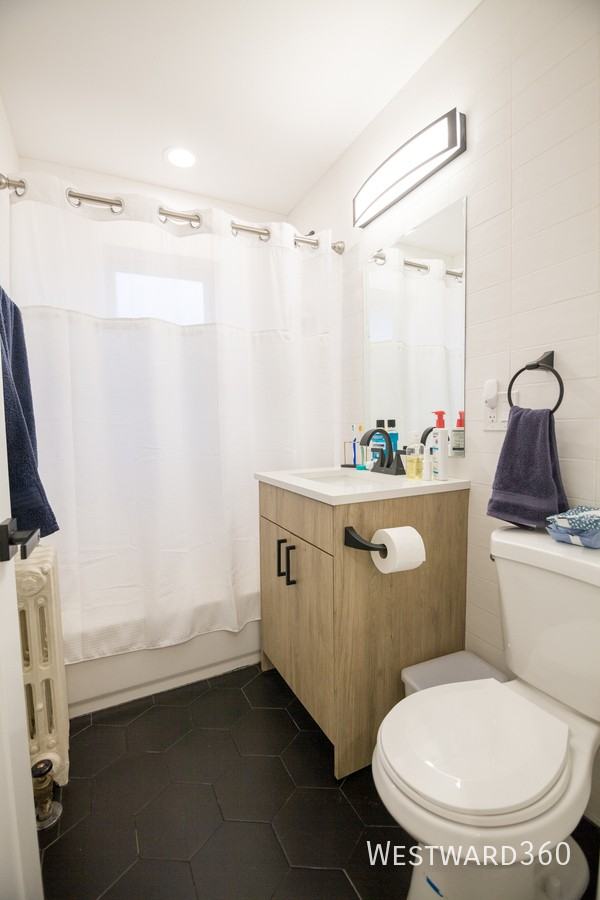 6207 N Glenwood Ave #1 - Photo 5 of 15