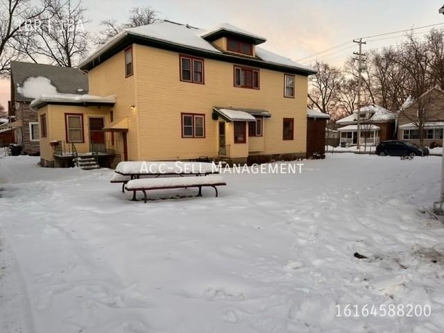 209 Valley Ave Nw #4 - Photo 6 of 7