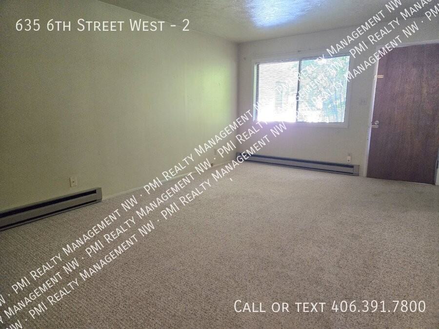 635 6th St W #2 - Photo 7 of 10