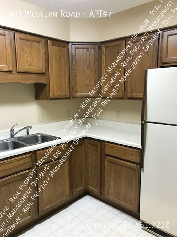 903 Western Rd #7 - Photo 3 of 10