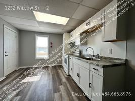 featured image of 1232 Willow St #2