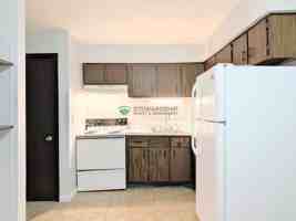 featured image of 311 Engadine Ct Sw #D8