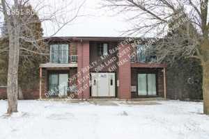 featured image of 1851 Roosevelt Ave