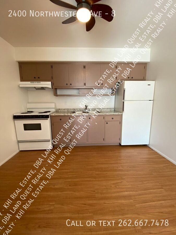 2400 Northwestern Ave #8 - Photo 5 of 23