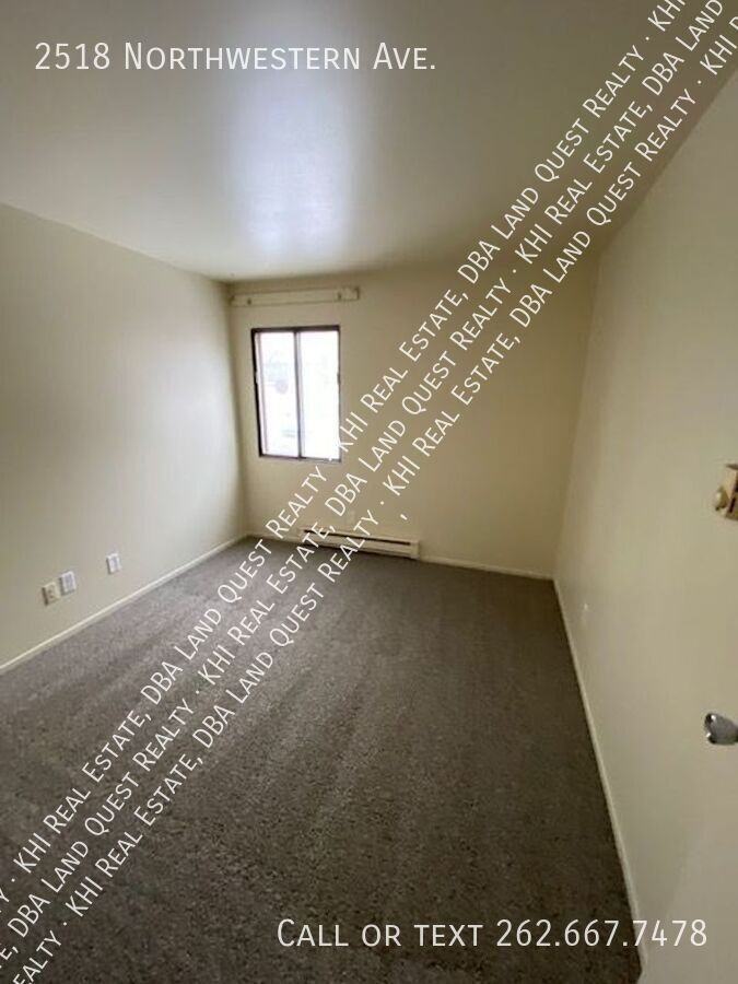 2518 Northwestern Ave - Photo 7 of 8