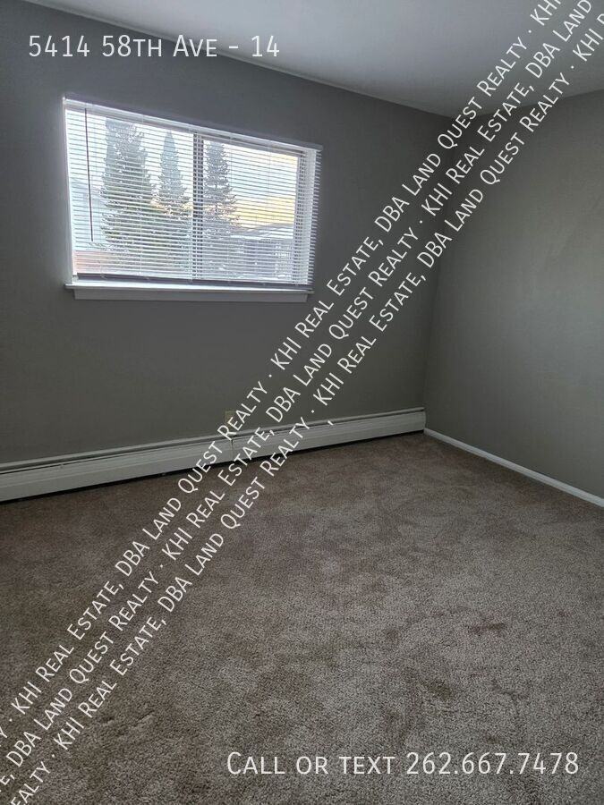 5414 58th Ave #14 - Photo 6 of 9
