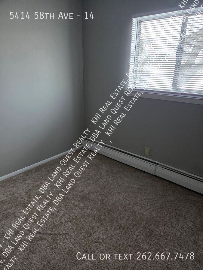 5414 58th Ave #14 - Photo 7 of 9