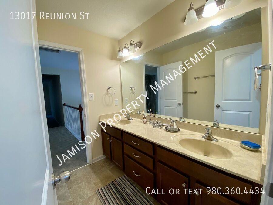 13017 Reunion St - Photo 7 of 14