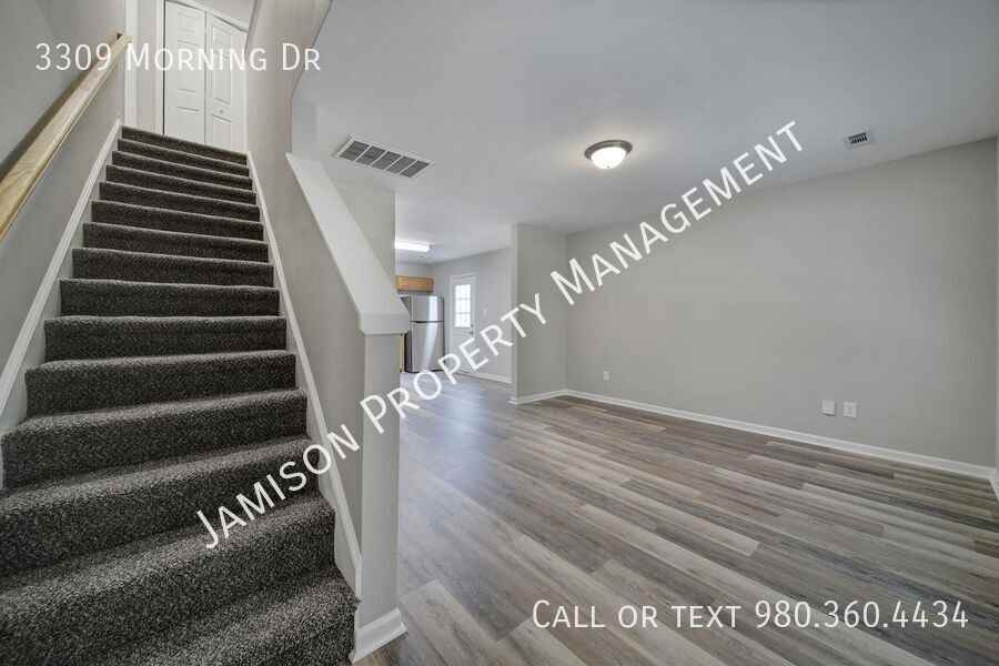 3309 Morning Dr - Photo 2 of 21