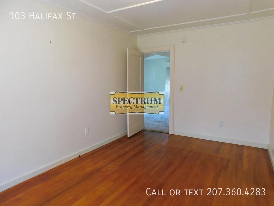 103 Halifax St - Photo 7 of 11