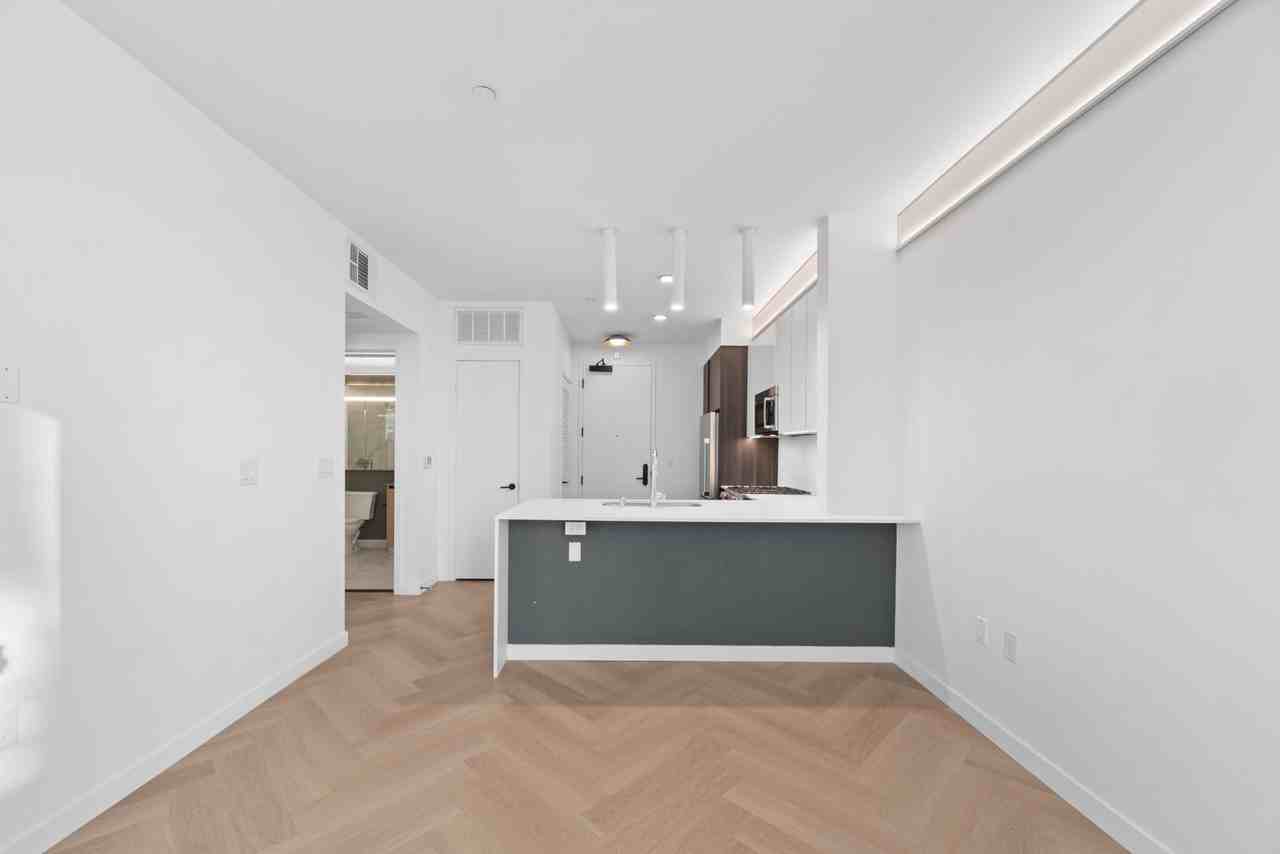 TALA Residences at Gillis House - Photo 5 of 39