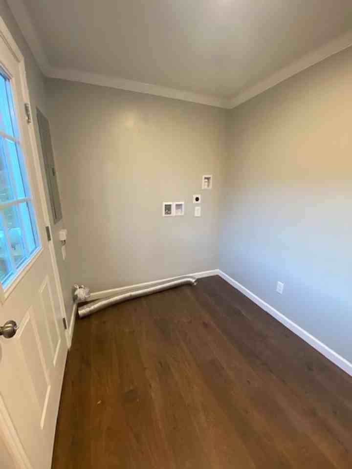 94 Coleman Rd - Photo 4 of 9