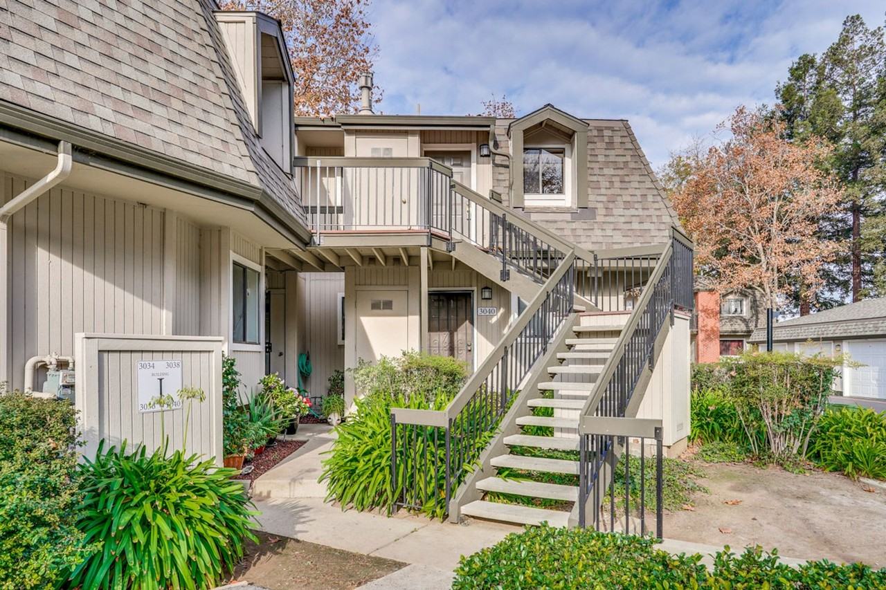 3038 Shadow Springs Pl - Photo 4 of 36