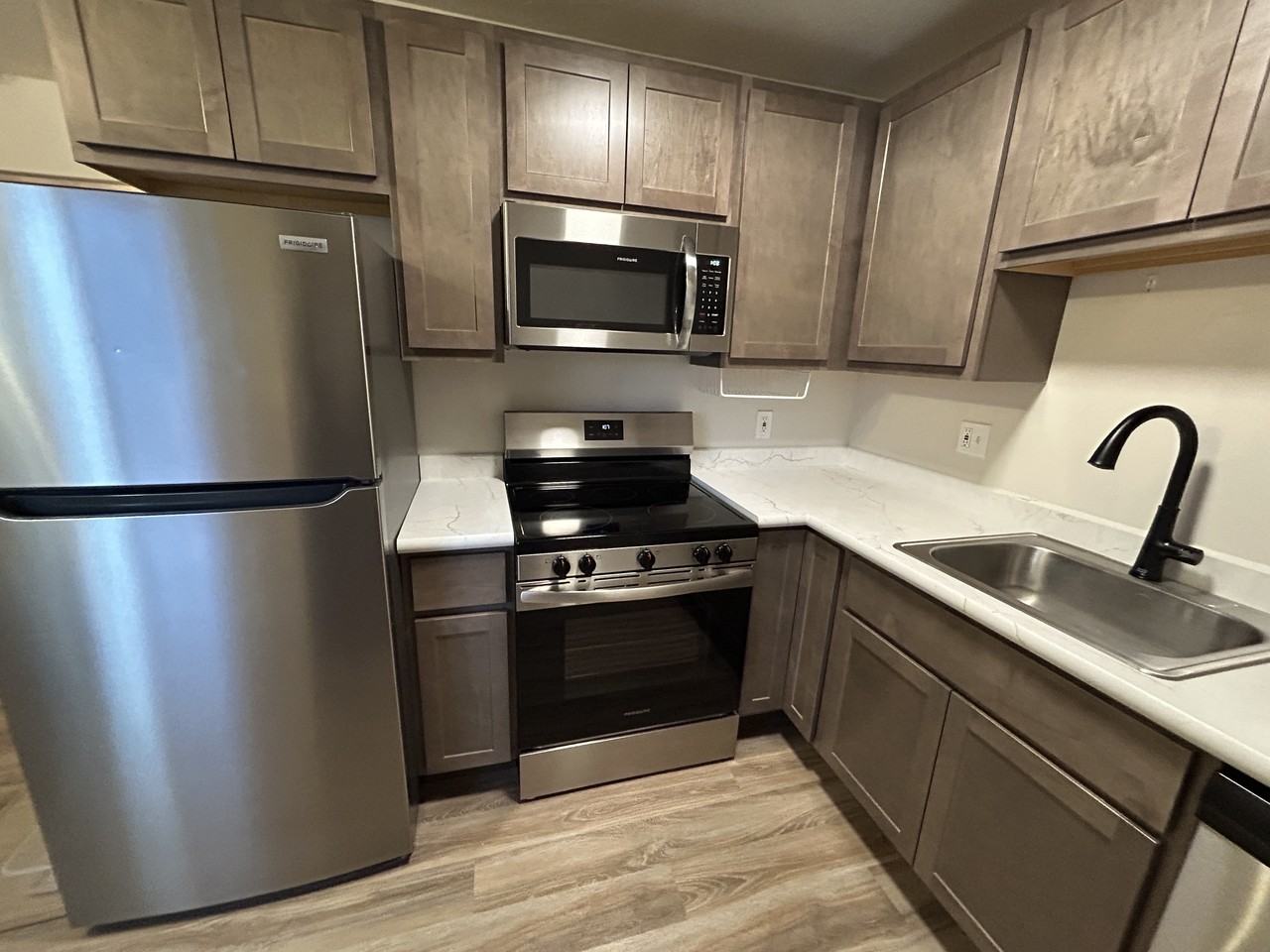 3714 W Central Ave #3 - Photo 3 of 13