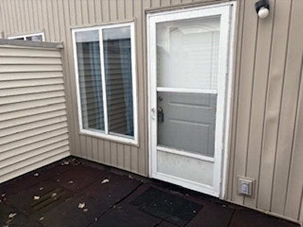 6831 N Frostwood Pkwy #F82 - Photo 4 of 22