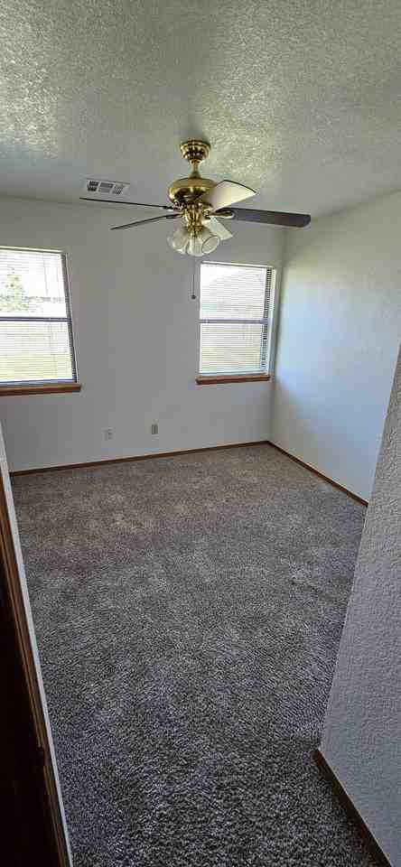 1320 Greenfield Dr #NA - Photo 2 of 13