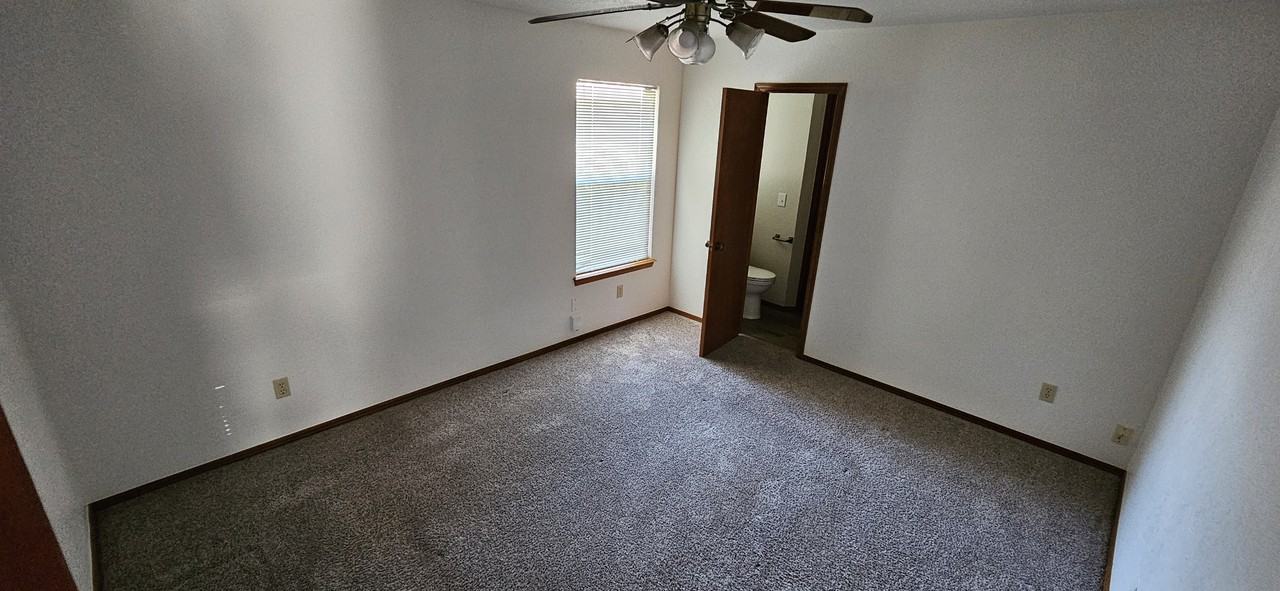 1320 Greenfield Dr #NA - Photo 5 of 13