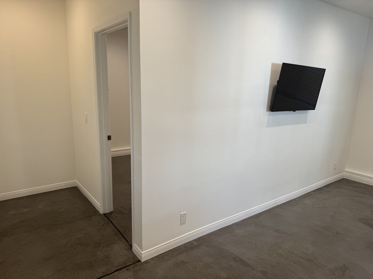 19710 Roscoe Blvd #NA - Photo 5 of 12