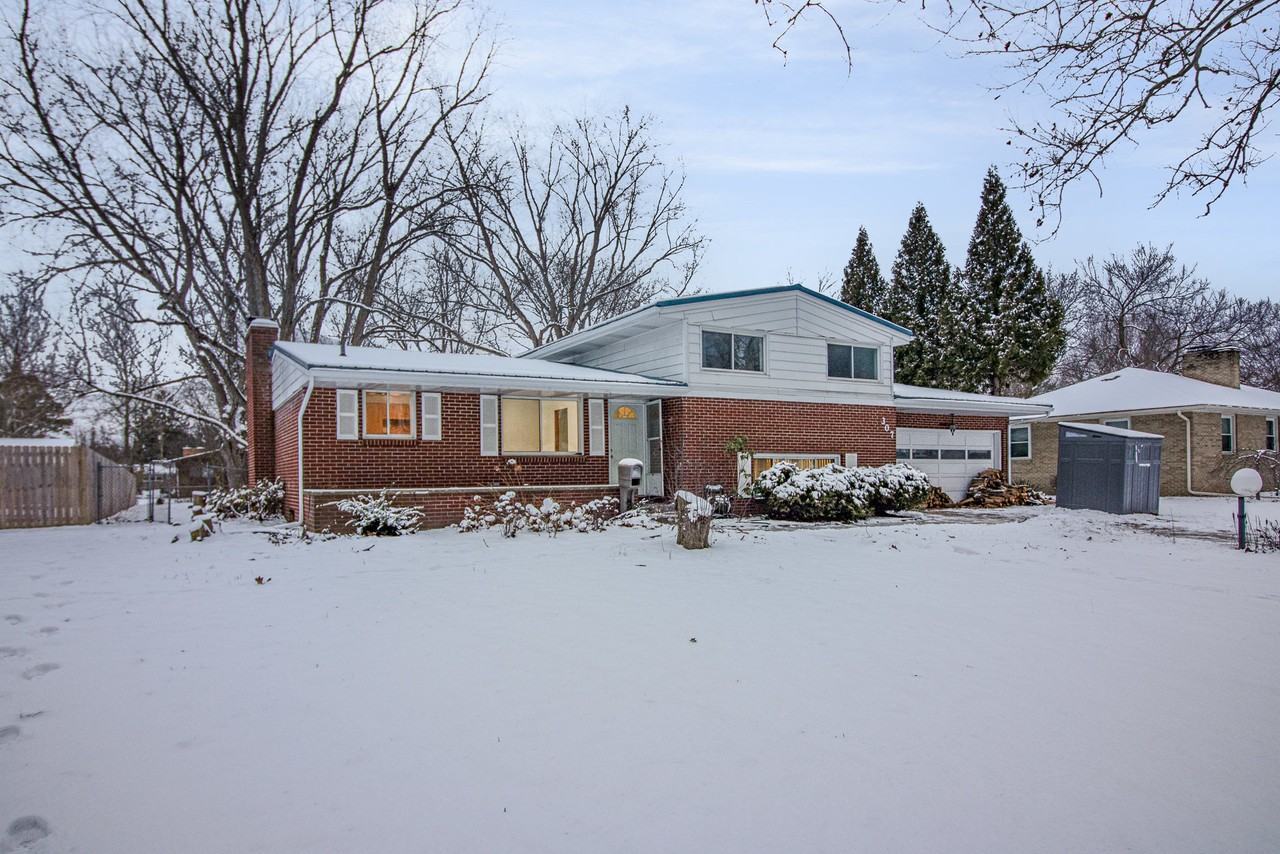 307 Norfolk St #NA - Photo 2 of 25