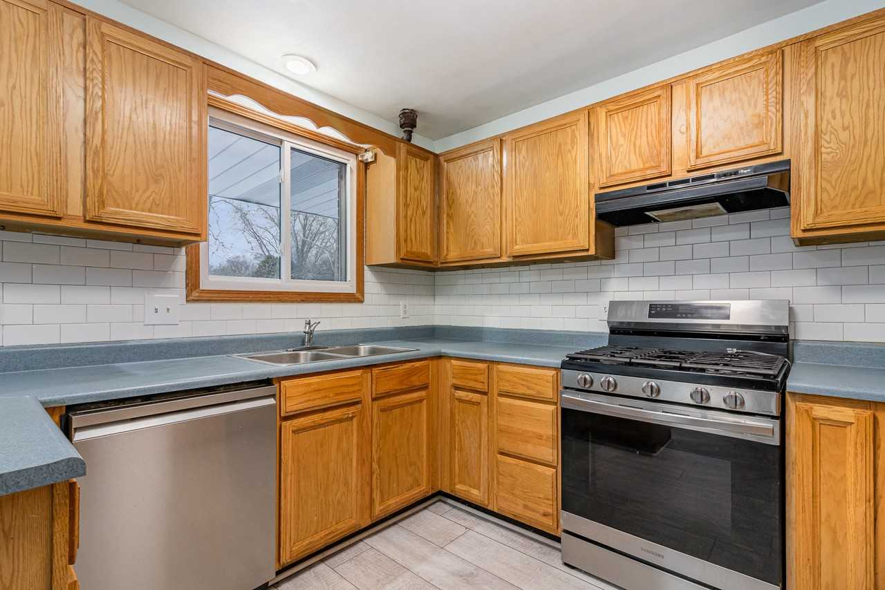 307 Norfolk St #NA - Photo 4 of 25