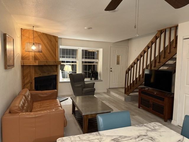 6741 Mountain Top Ln #6741 - Photo 4 of 15