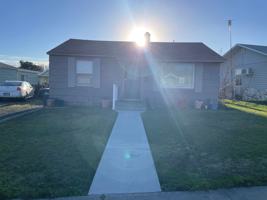 featured image of 219 W Ridge Rd