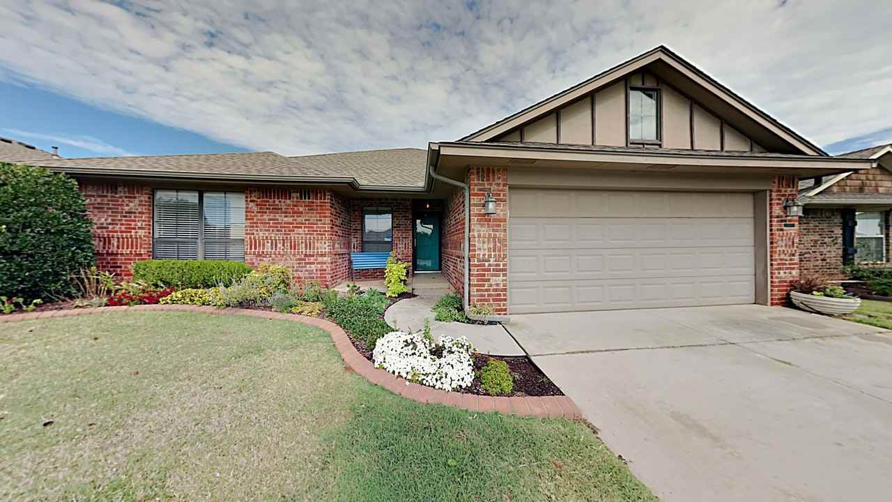 5101 Nw 163rd St - Photo 2 of 20