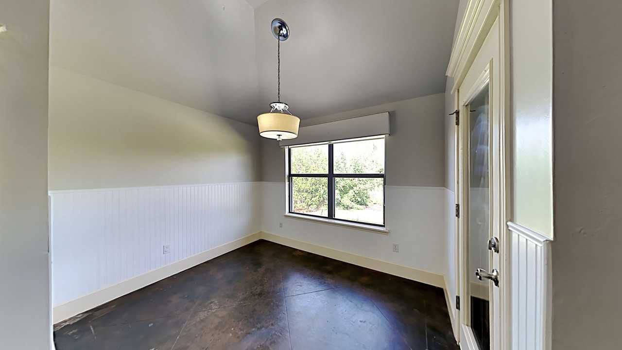 5101 Nw 163rd St - Photo 7 of 20