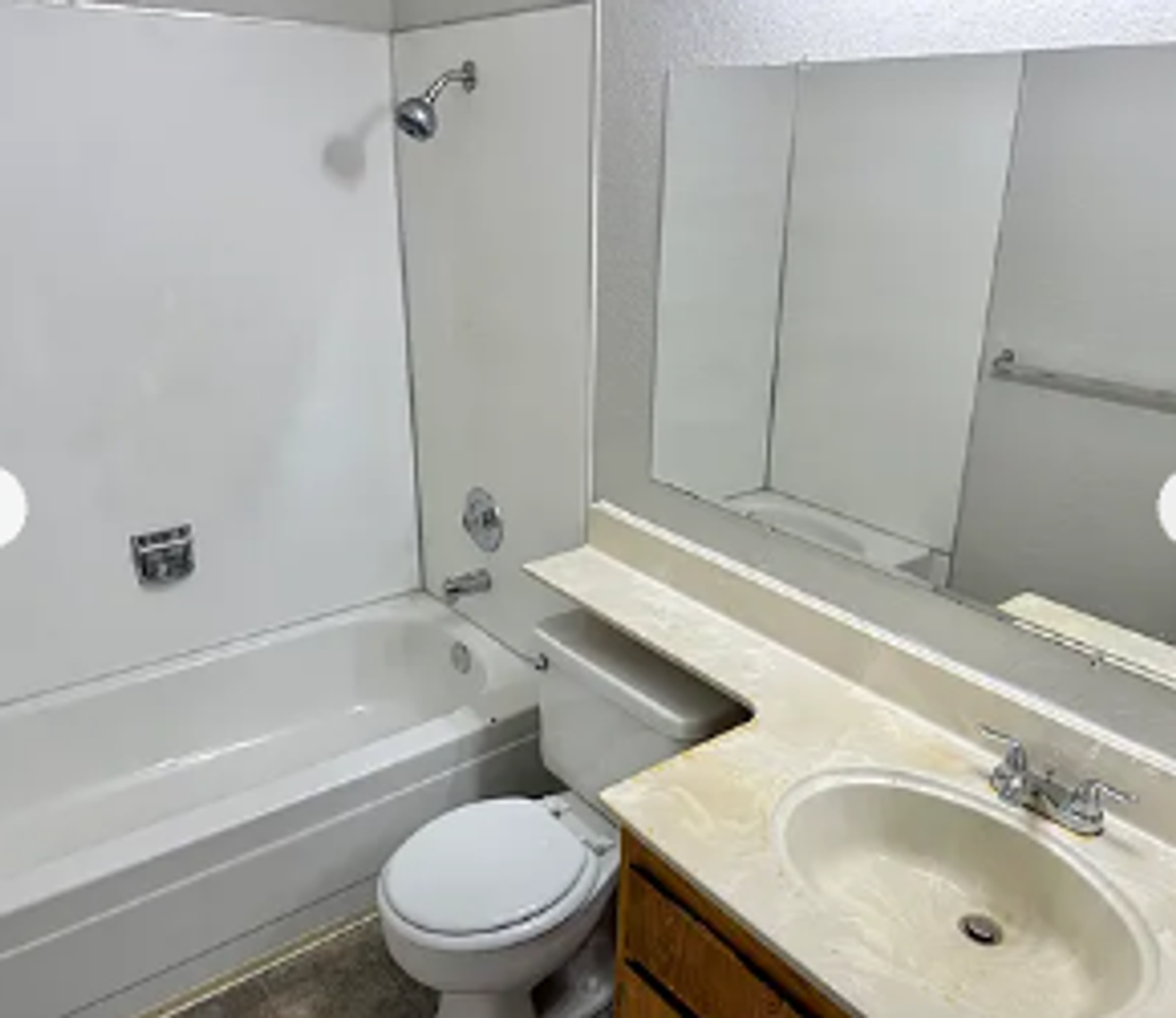 7345 Somerton Way - Photo 5 of 8