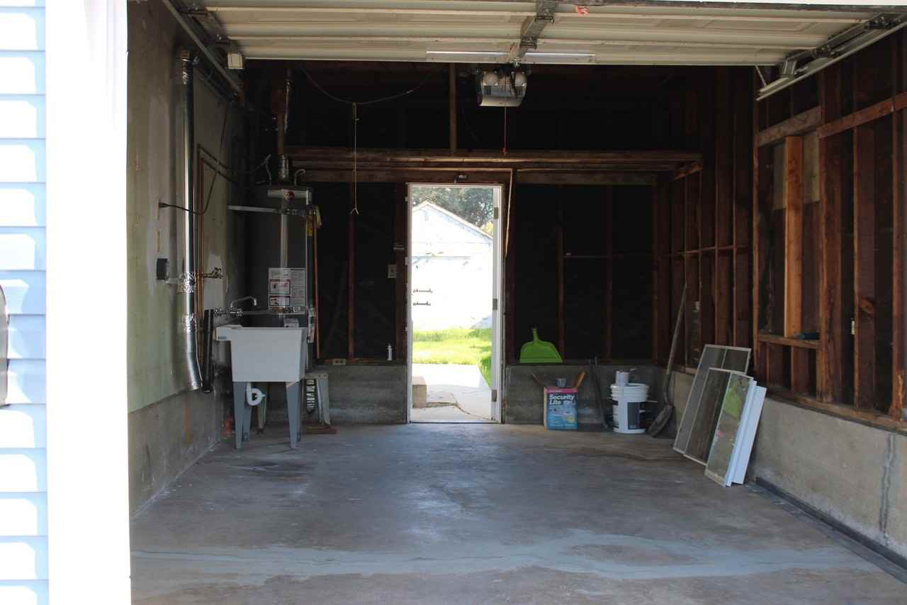 1109 Del Mar Ave - Photo 6 of 31