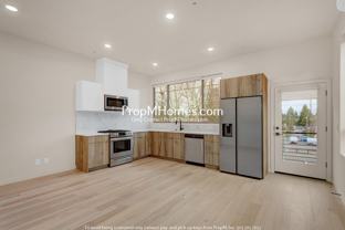 6610 N Greenwich Ave #12 - Photo 1 of 1