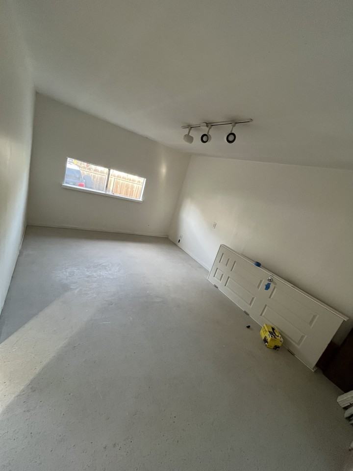 750 Powell St #NA - Photo 6 of 19