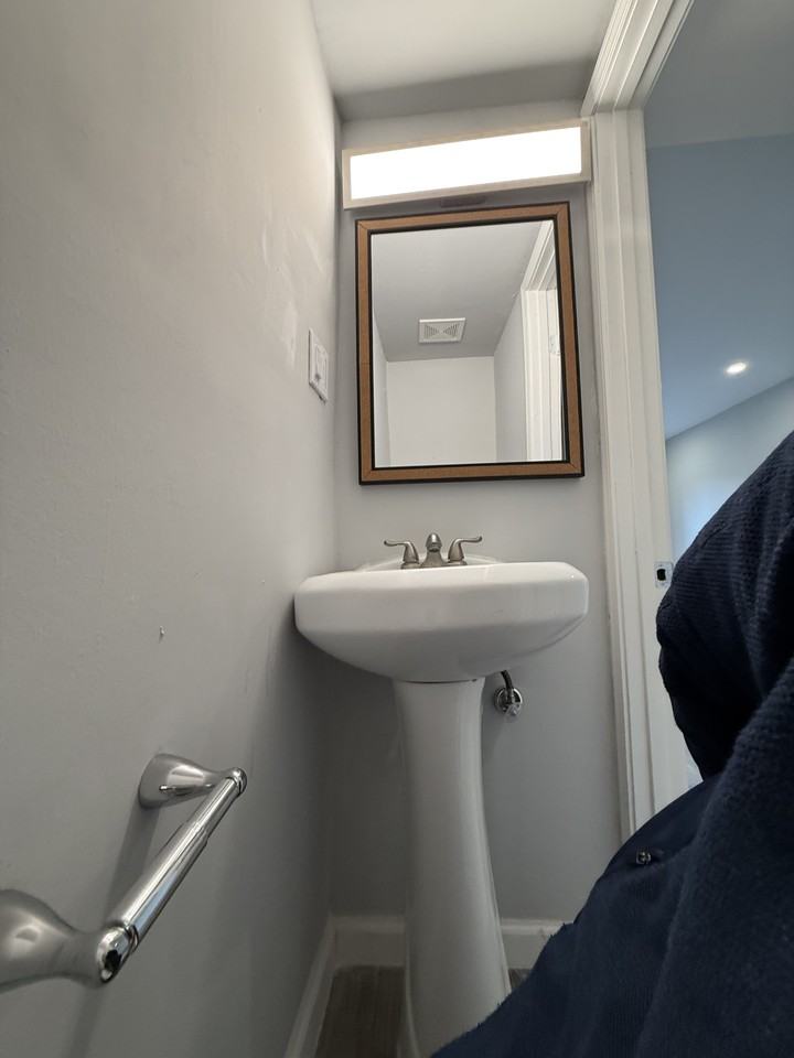 238 Stevenson Sq #238 - Photo 4 of 33