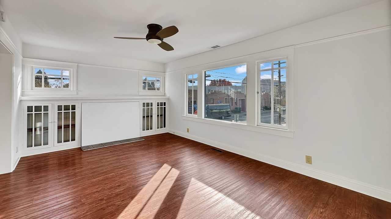 5502 Beaudry St - Photo 5 of 25