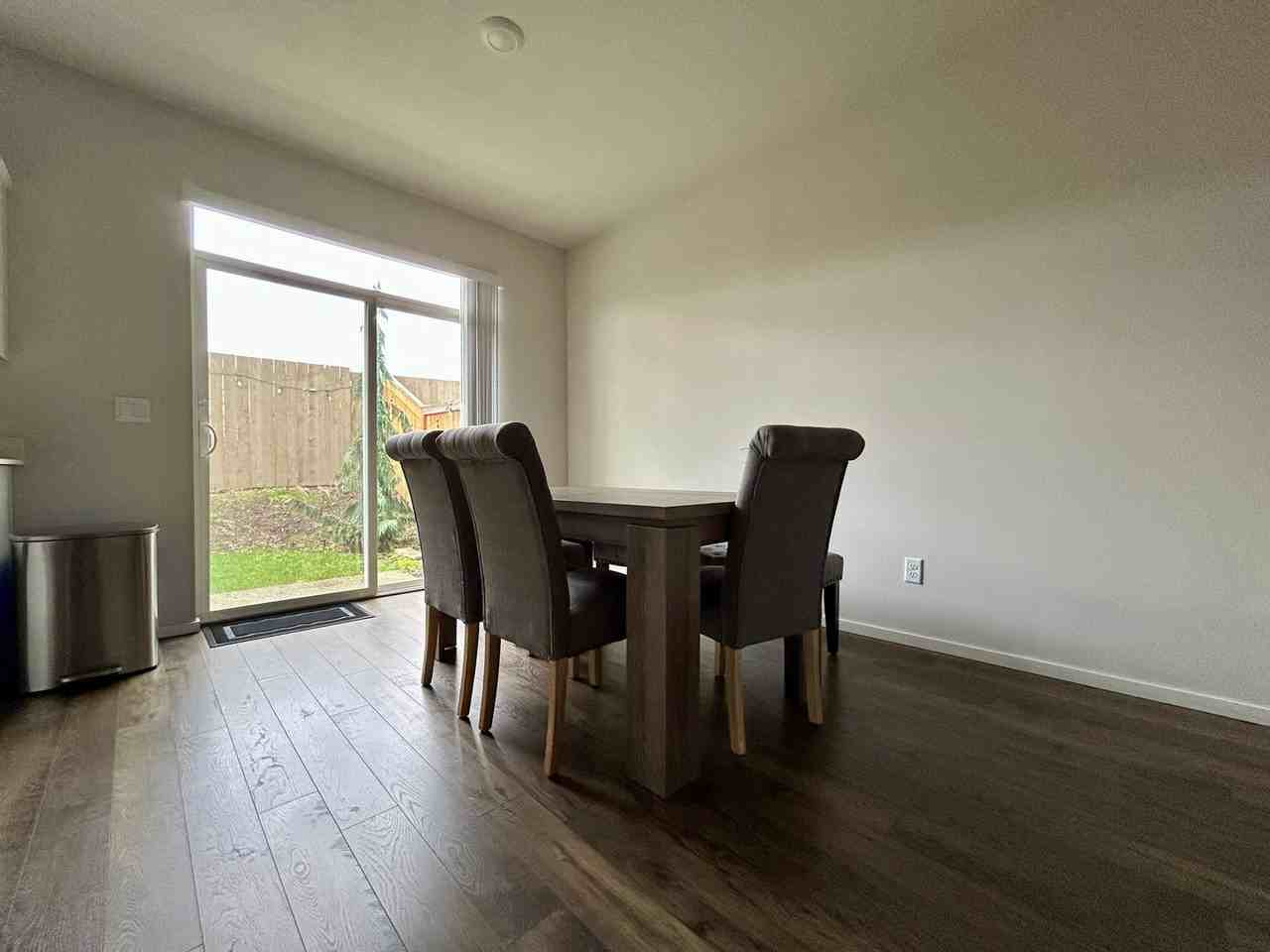 13764 Ne 67th Way - Photo 5 of 14