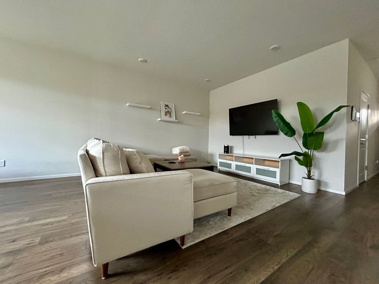 13764 Ne 67th Way - Photo 7 of 14