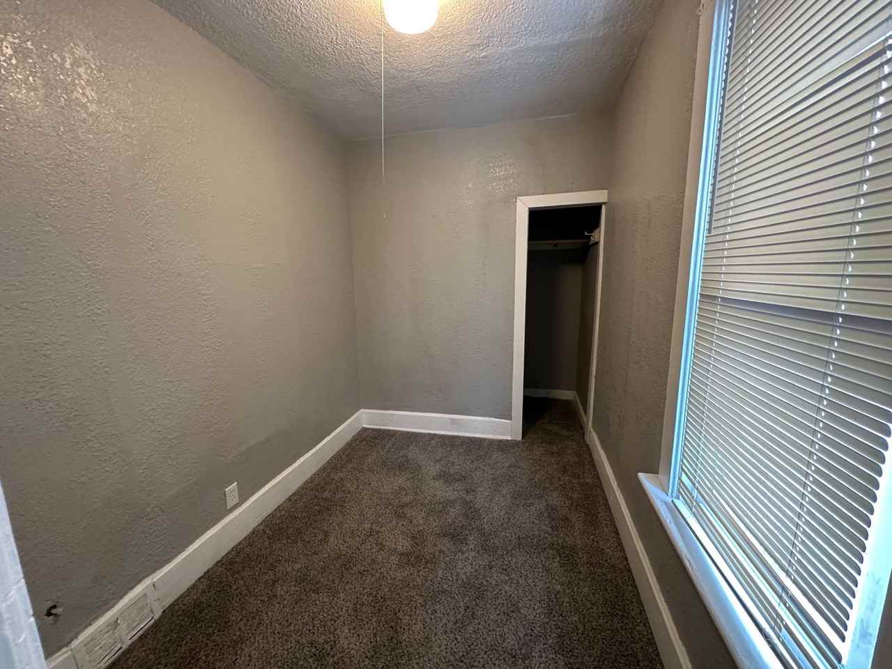 2541 N 15th St - Photo 7 of 12