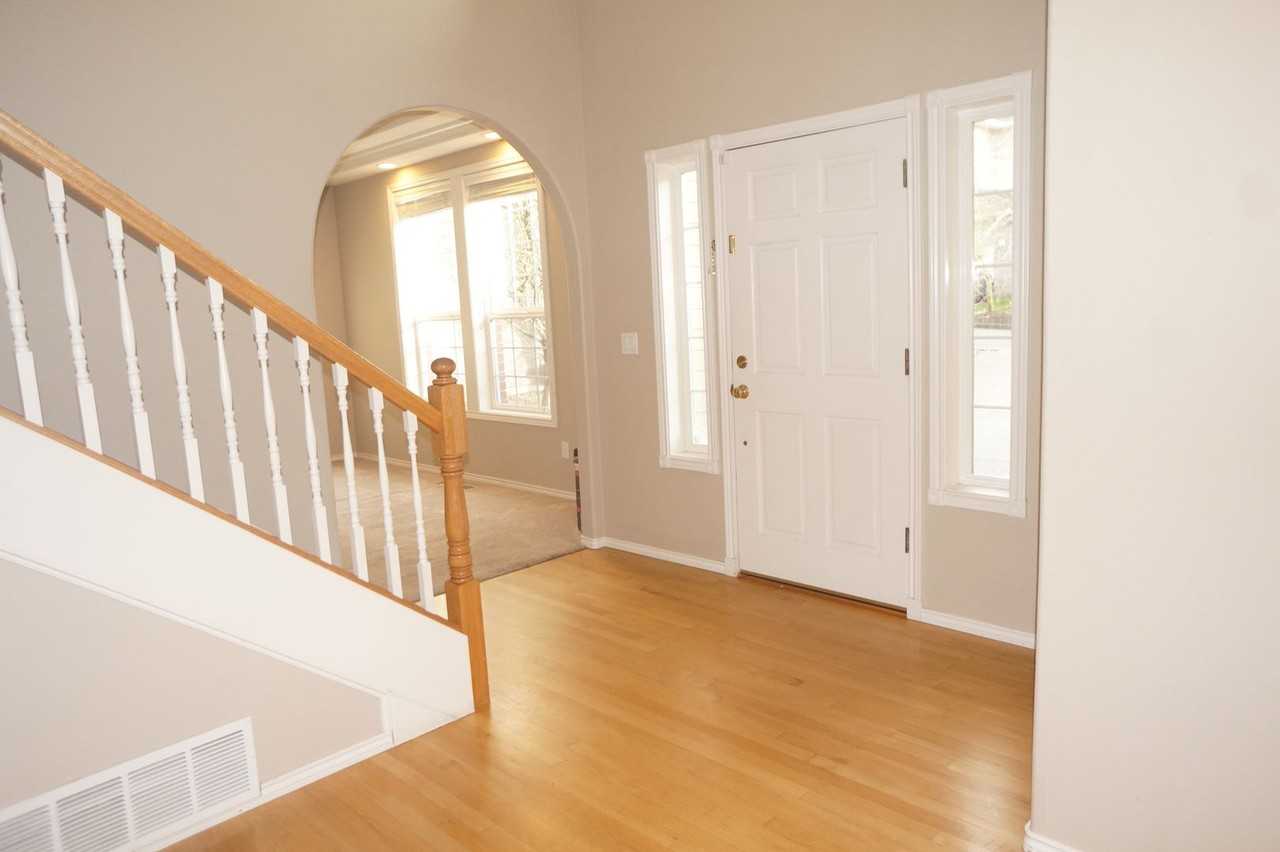 1341 Nw Mayfield Rd - Photo 3 of 50