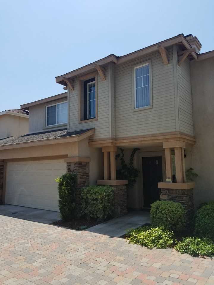 2817 W Canyon Ave - Photo 2 of 20